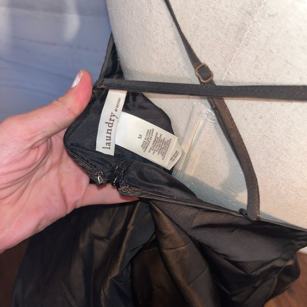 Laundry Dress - Picture 5 of 5